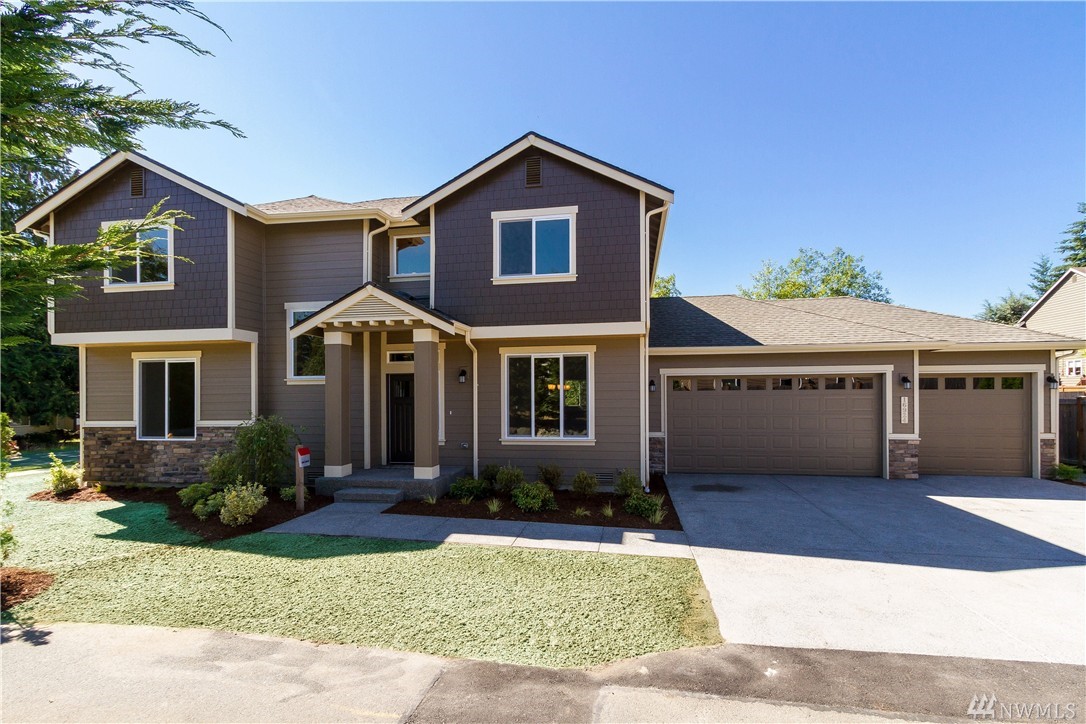 16924 6th Ave W Unit  Lynnwood WA 98037