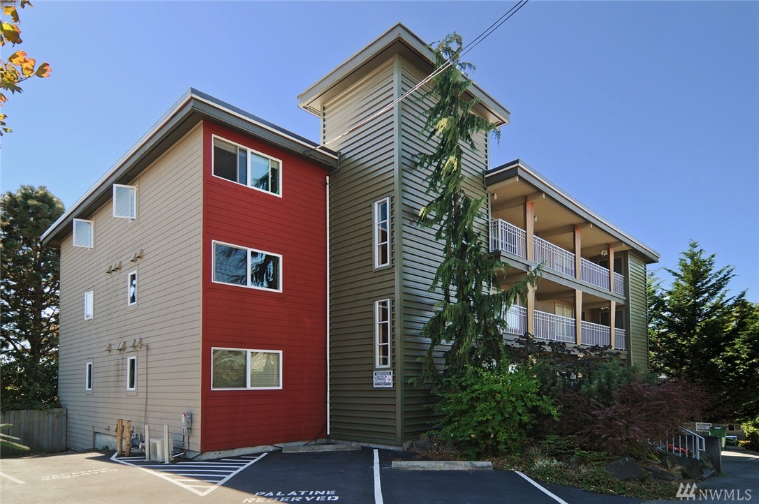 121 N 46th St Unit 301 Unit 301 Seattle WA 98103