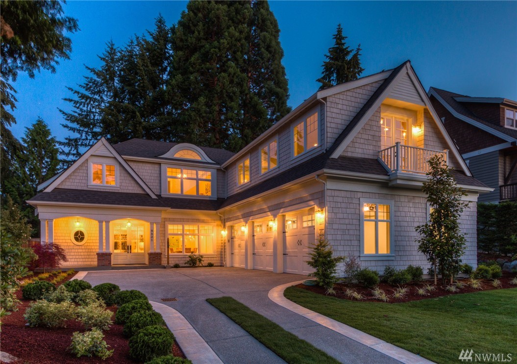 9831 NE 30th St Bellevue WA 98004
