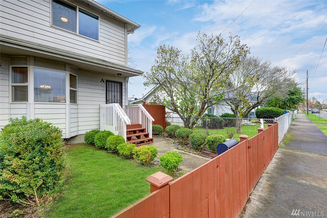 544 Wells Ave N Unit A Unit A Renton WA 98057