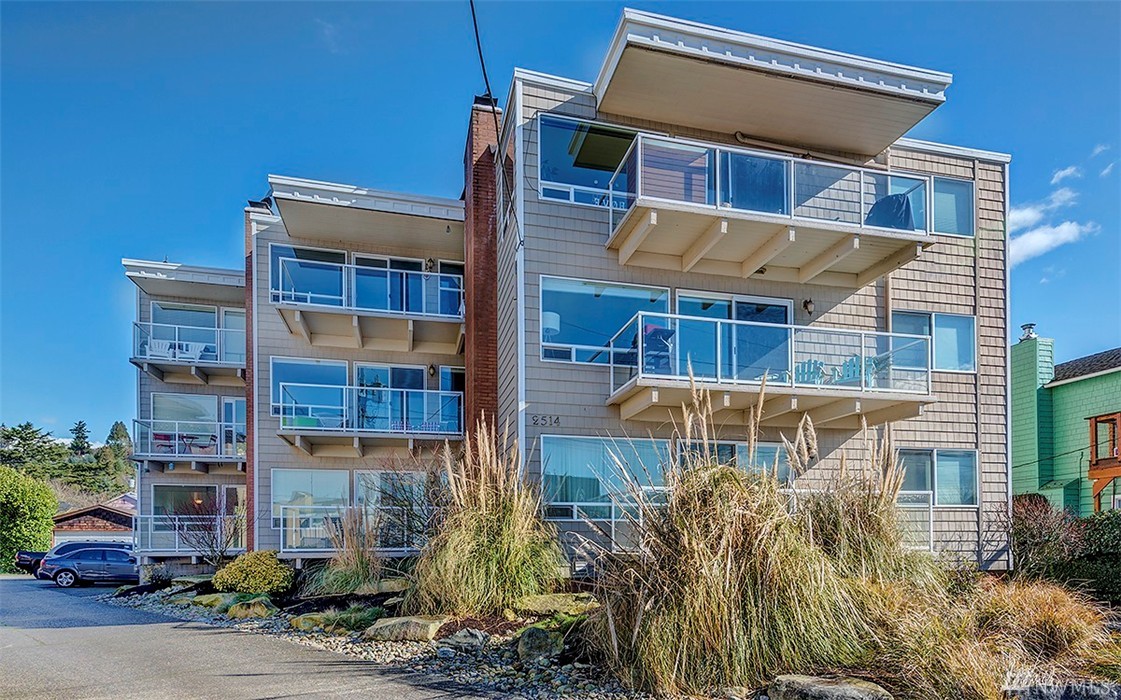 2514 57th Ave SW Unit 103 Unit 103 Seattle WA 98116