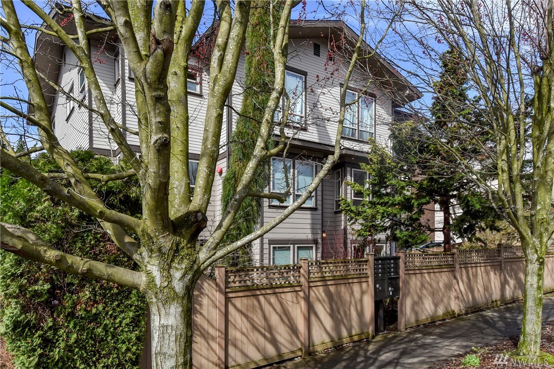 2009 Yale Ave E Unit 101 Unit 101 Seattle WA 98102