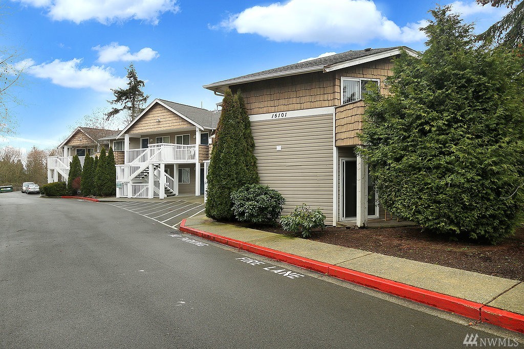 15101 Admiralty Way Unit 202 Unit 202 Lynnwood WA 98087