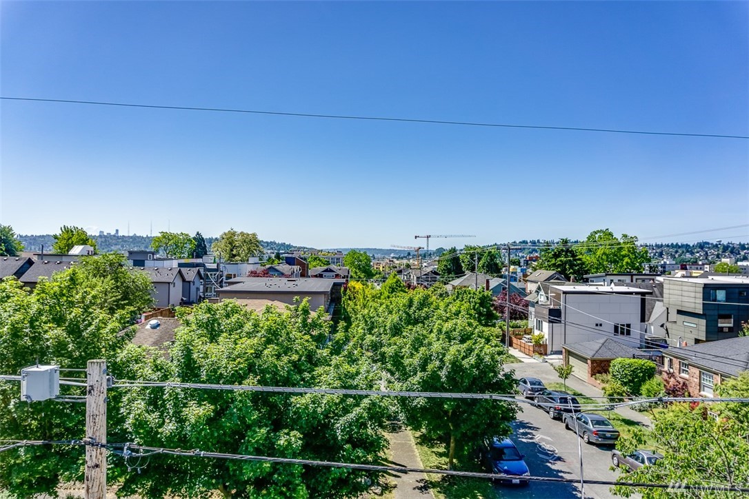 1556 NW 62nd St Unit  Seattle WA 98107