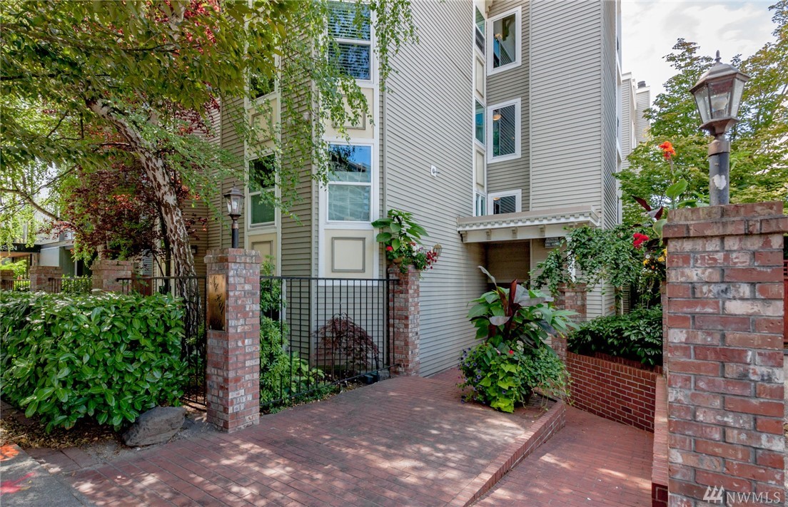 521 Summit Ave E Unit 103 Unit 103 Seattle WA 98102