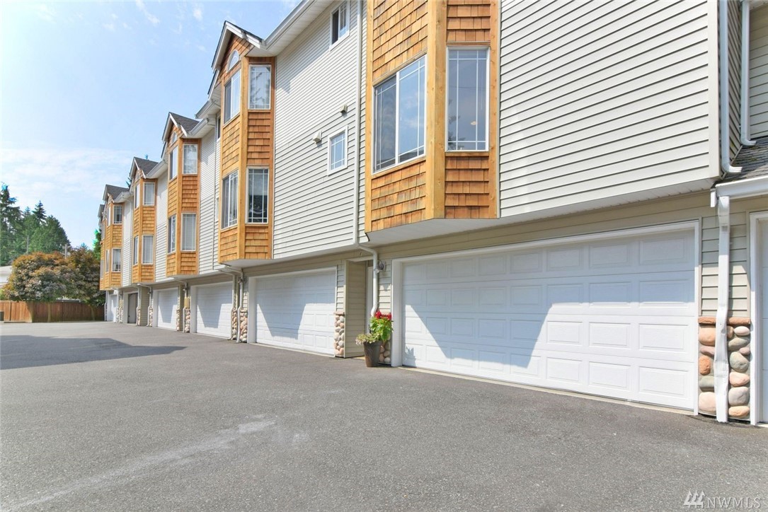 5733 186th Pl SW Unit F Unit F Lynnwood WA 98037