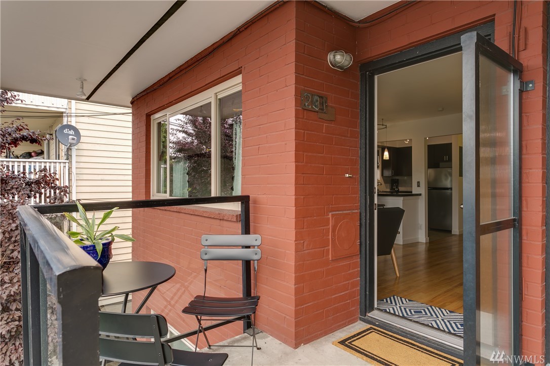 7106 California Ave SW Unit 201 Unit 201 Seattle WA 98136