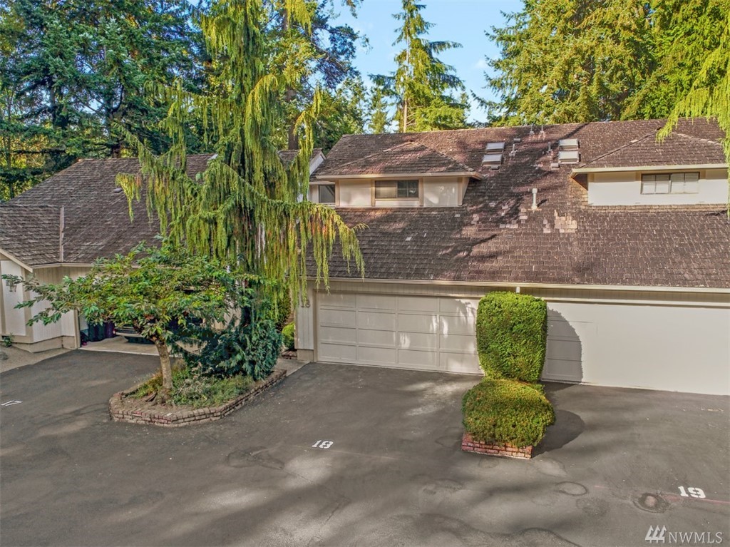 1805 Village Green Drive Unit 18 Unit 18 Mill Creek WA 98012