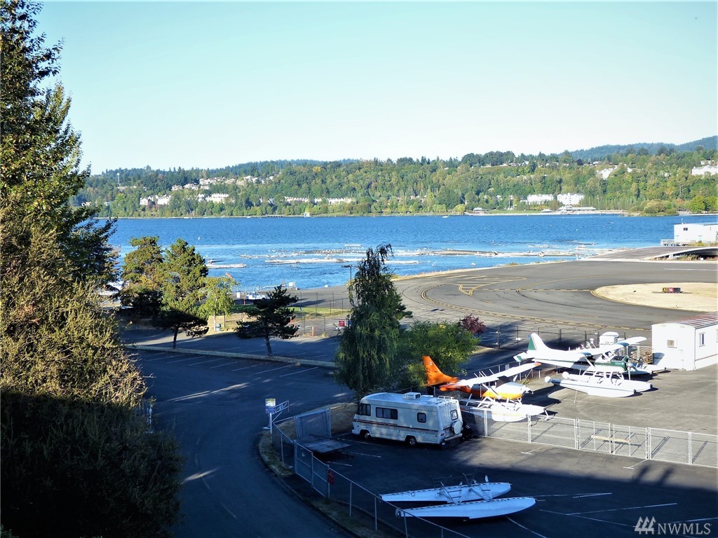 11600 Rainier Ave S Unit 403 Unit 403 Seattle WA 98178