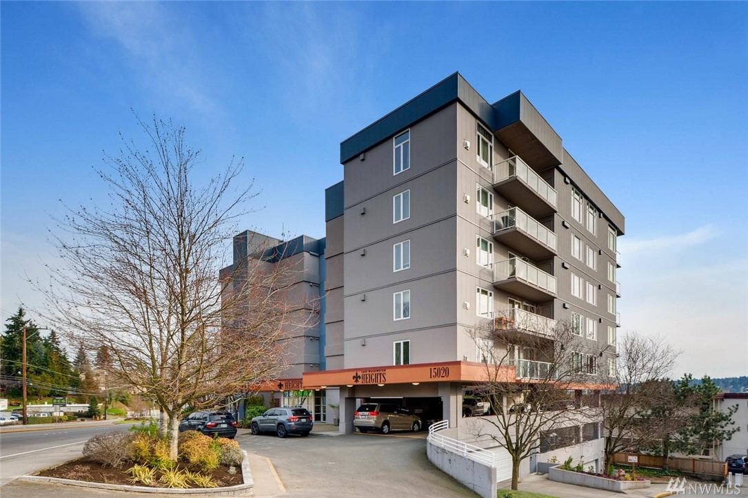 15020 Bothell Way NE Unit 302 Unit 302 Lake Forest Park WA 98155