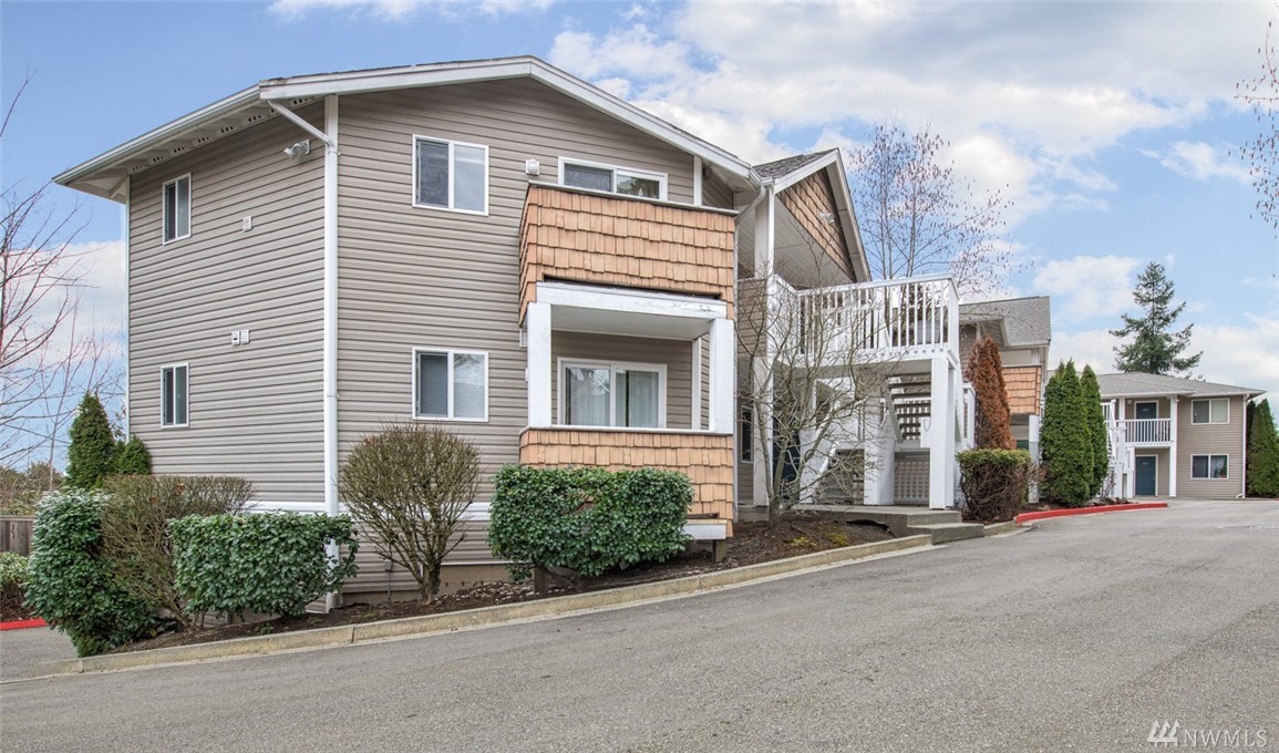 15101 Admiralty Way Unit 106 Unit 106 Lynnwood WA 98087