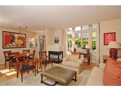 21 W Comstock St Unit 103 Unit 103 Seattle WA 98119