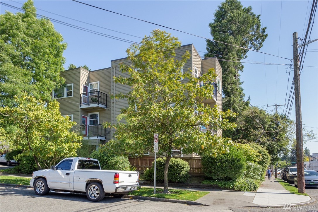 4530 Meridian Ave N Unit N2 Unit N2 Seattle WA 98103