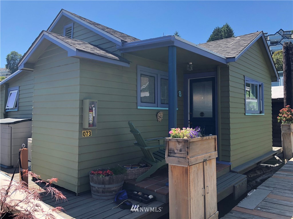 2420 Westlake Ave N Unit 8 Unit 8 Seattle WA 98109