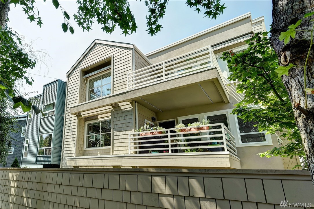 1933 42nd Ave E Unit 4 Unit 4 Seattle WA 98112