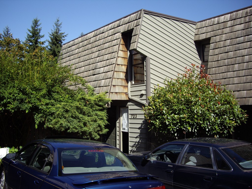 723 141st Ln SE Bellevue WA 98007