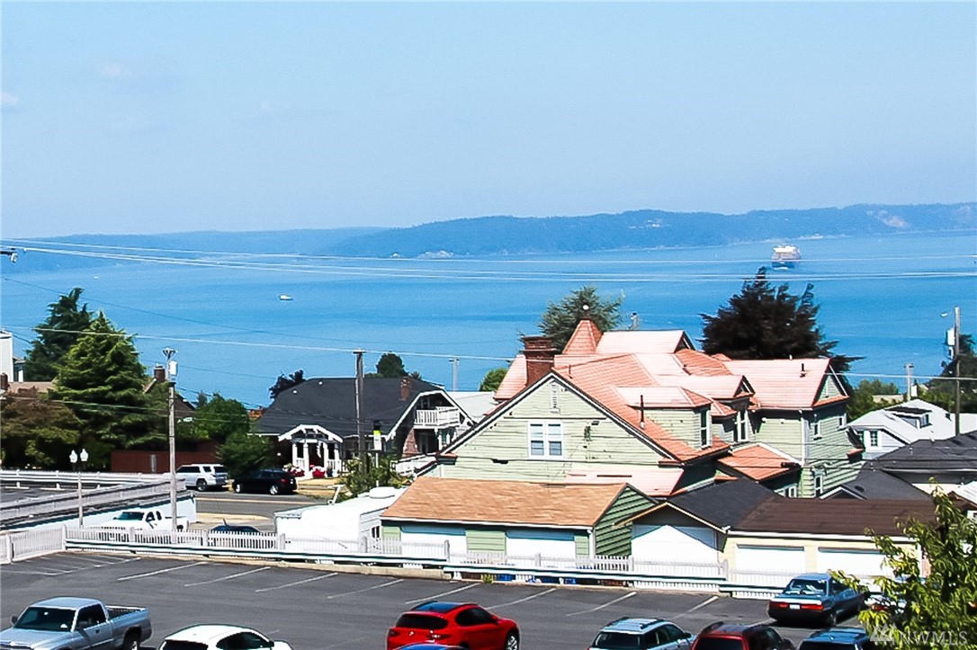 1010 N J street Unit 13 Unit 13 Tacoma WA 98403