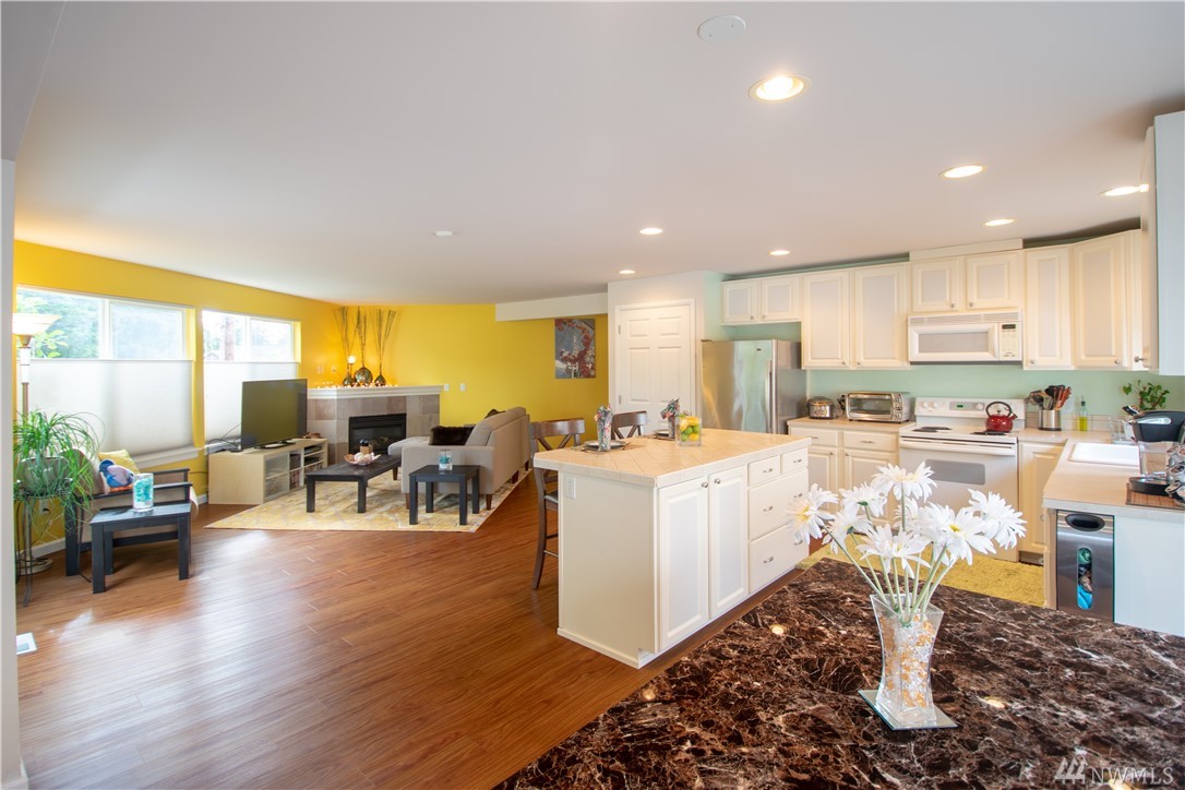 5731 186th Pl SW Unit A Unit A Lynnwood WA 98037