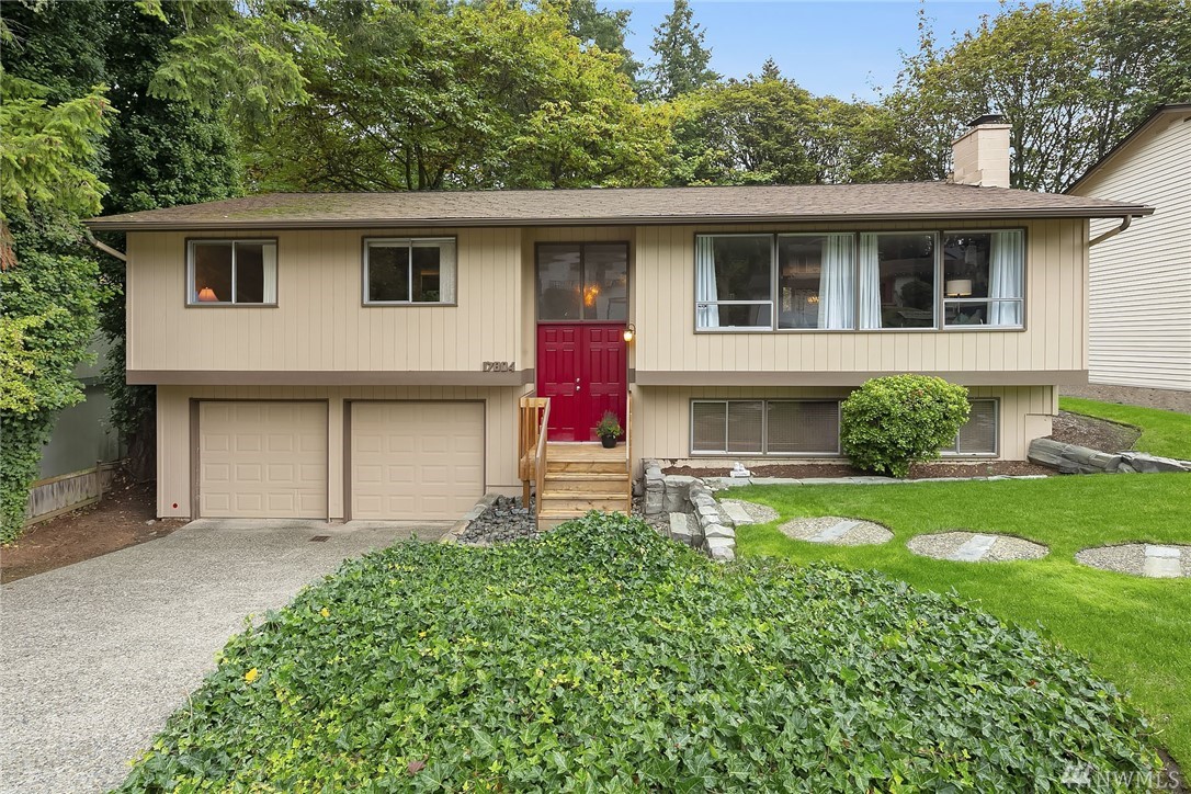 17804 NE 34th St Unit  Redmond WA 98052