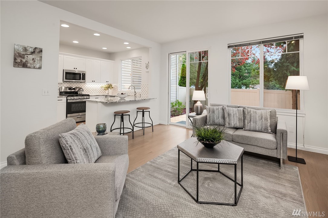 205 Newport Way NW Unit J1 Unit J1 Issaquah WA 98027