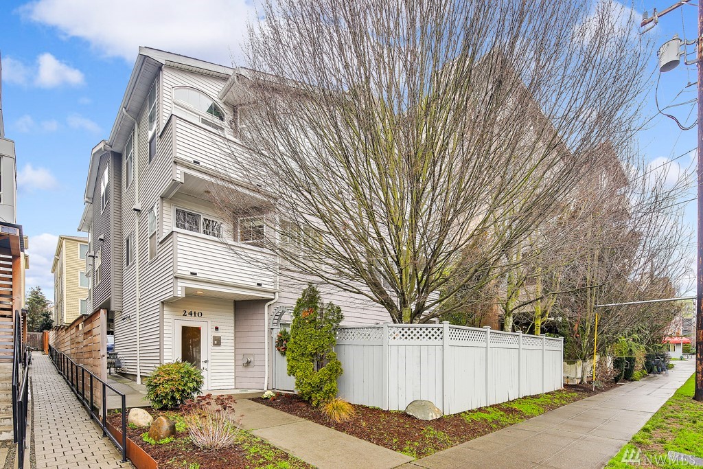 2410 NW 58th St Unit 203 Unit 203 Seattle WA 98107