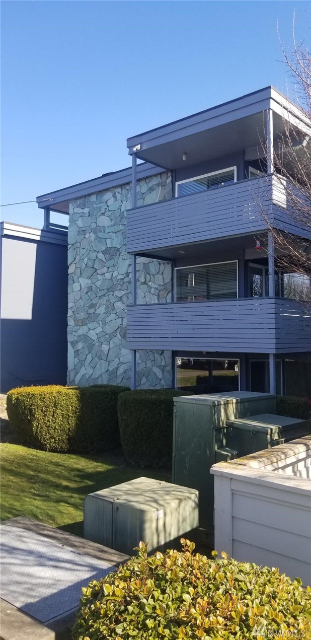 22612 6th Ave S Unit 11 Unit 11 Des Moines WA 98198