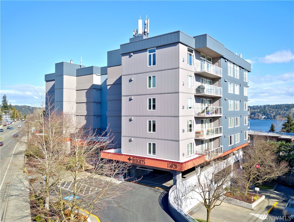 15020 Bothell Wy NE Unit 606 Unit 606 Lake Forest Park WA 98155