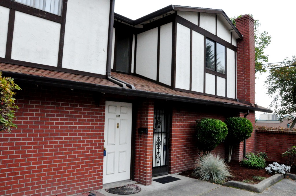 212 SW 146th St Unit 101 Unit 101 Burien WA 98166