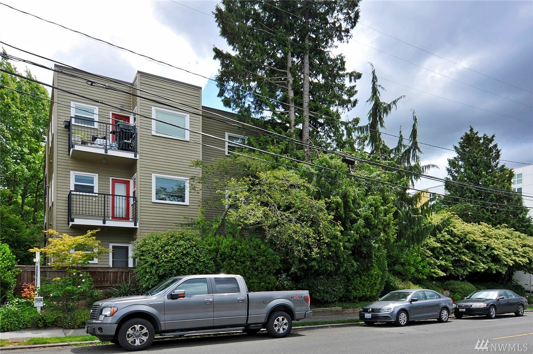 4530 Meridian Ave N Unit N-04 Unit N-04 Seattle WA 98103