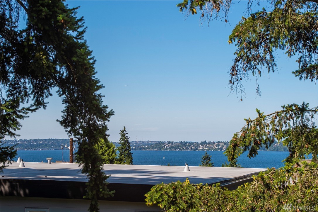 350 4th Ave S Unit 4 Unit 4 Kirkland WA 98033