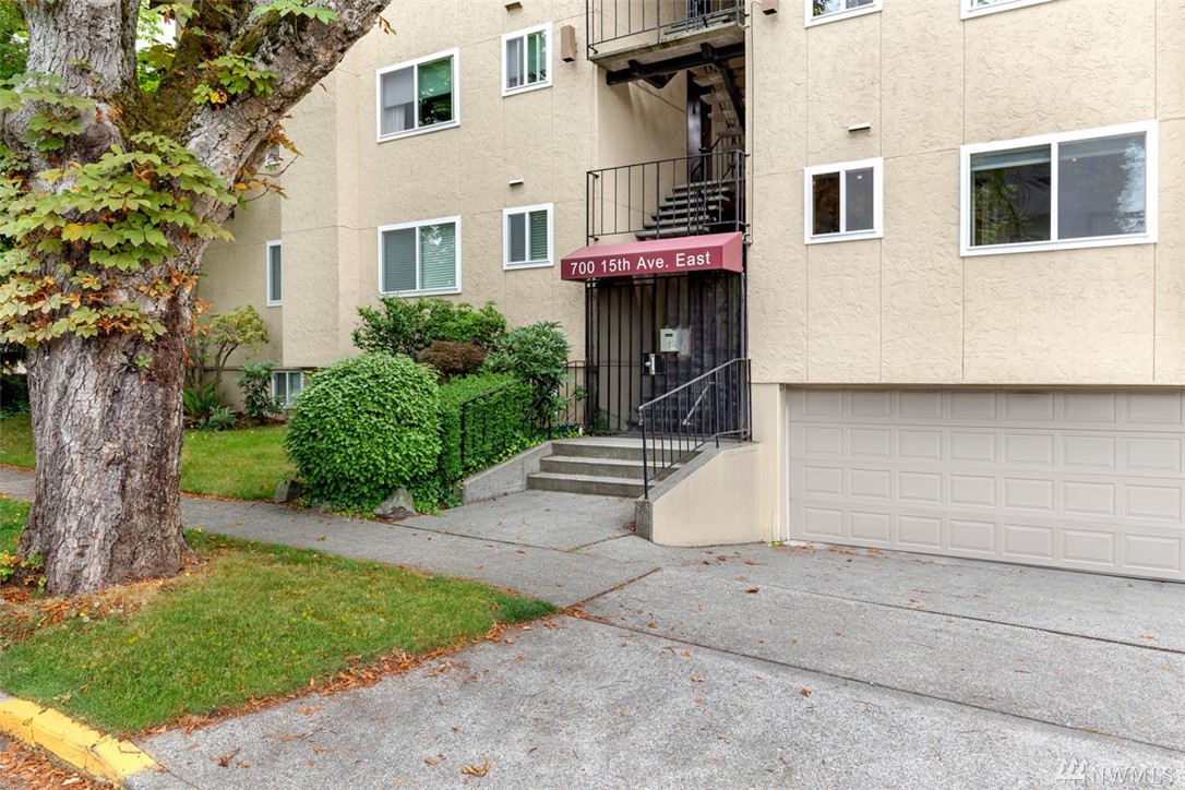 700 15th Ave E Unit 101 Unit 101 Seattle WA 98112