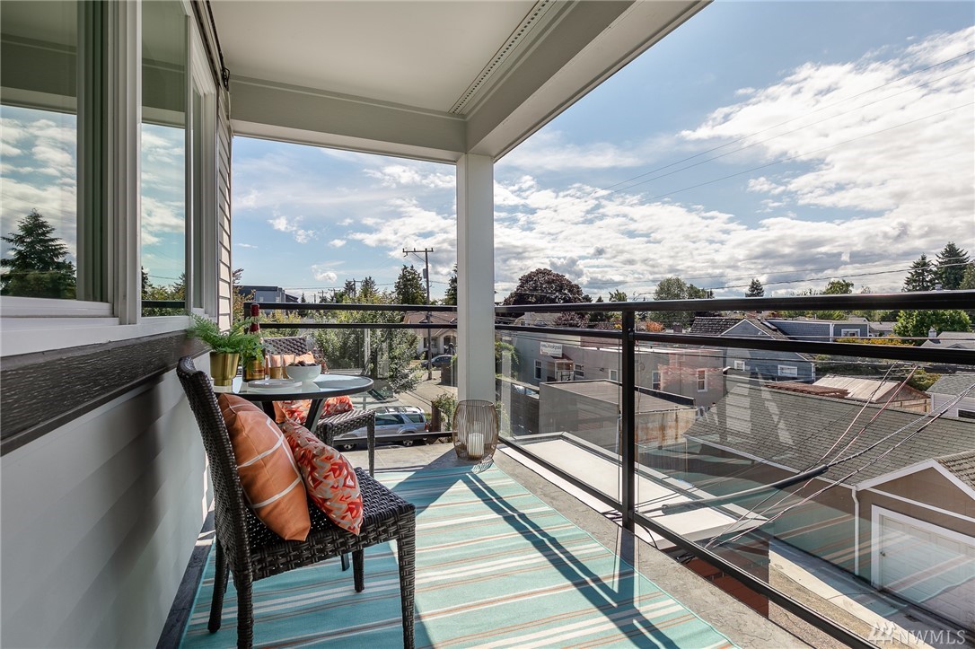3717 California Ave SW Unit 304 Unit 304 Seattle WA 98116