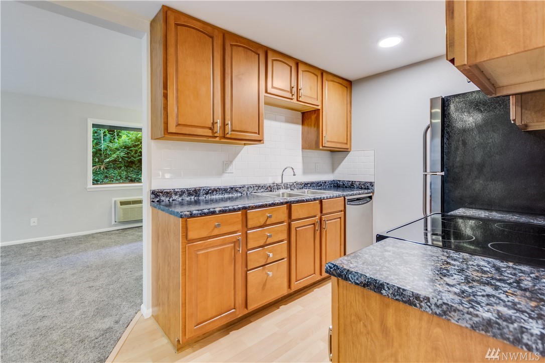 310 S 174th Pl Unit E Unit E Burien WA 98148