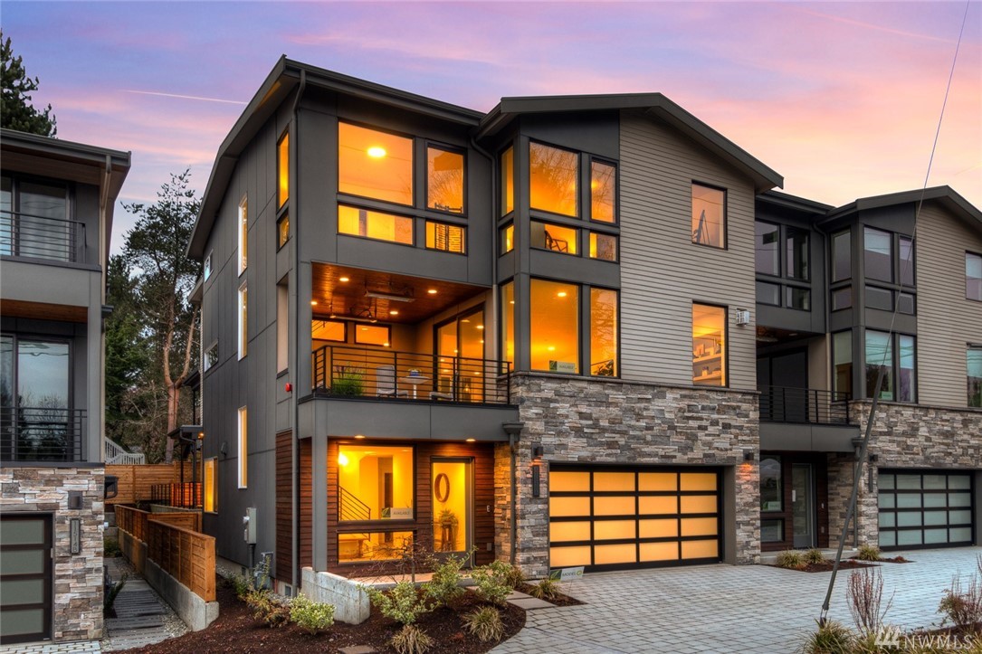11518 Ne 87th St Kirkland WA 98033