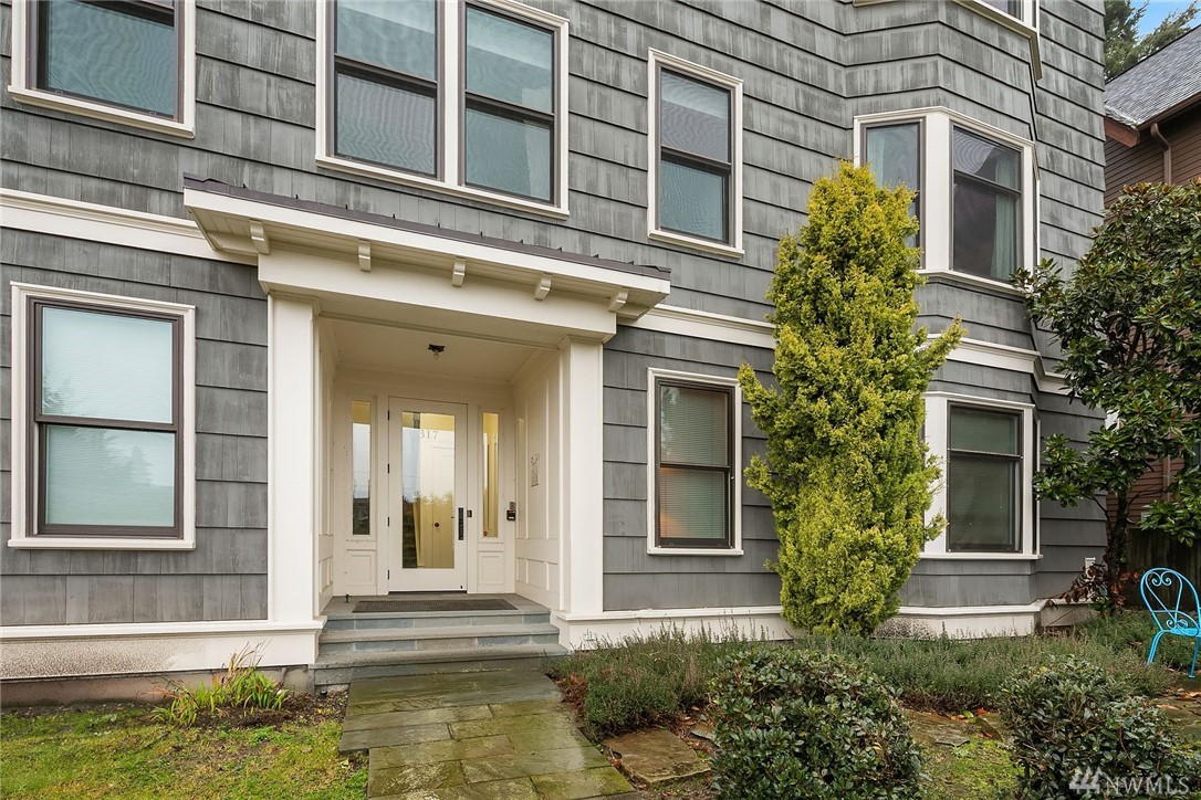 317 Lakeside Ave S Unit 2 Unit 2 Seattle WA 98144