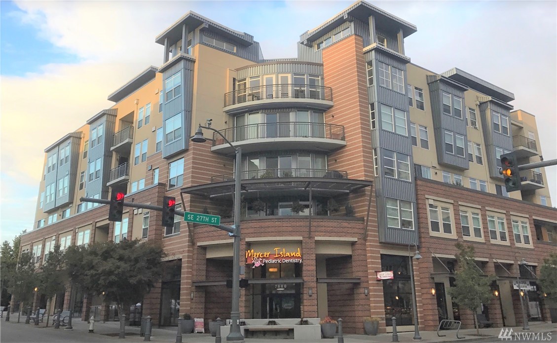 7800 SE 27th St Unit 303 Unit 303 Mercer Island WA 98040