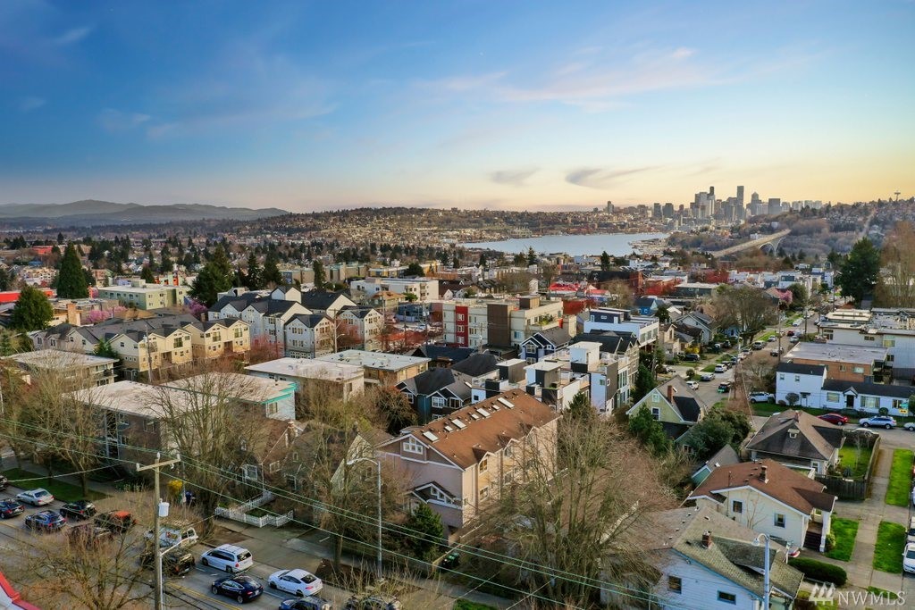 611 N 46th St Unit B Unit B Seattle WA 98103