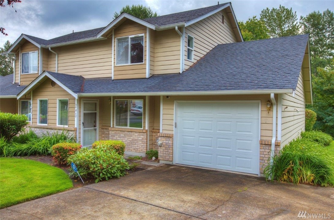 11817 112th Ave Ct E Puyallup WA 98374