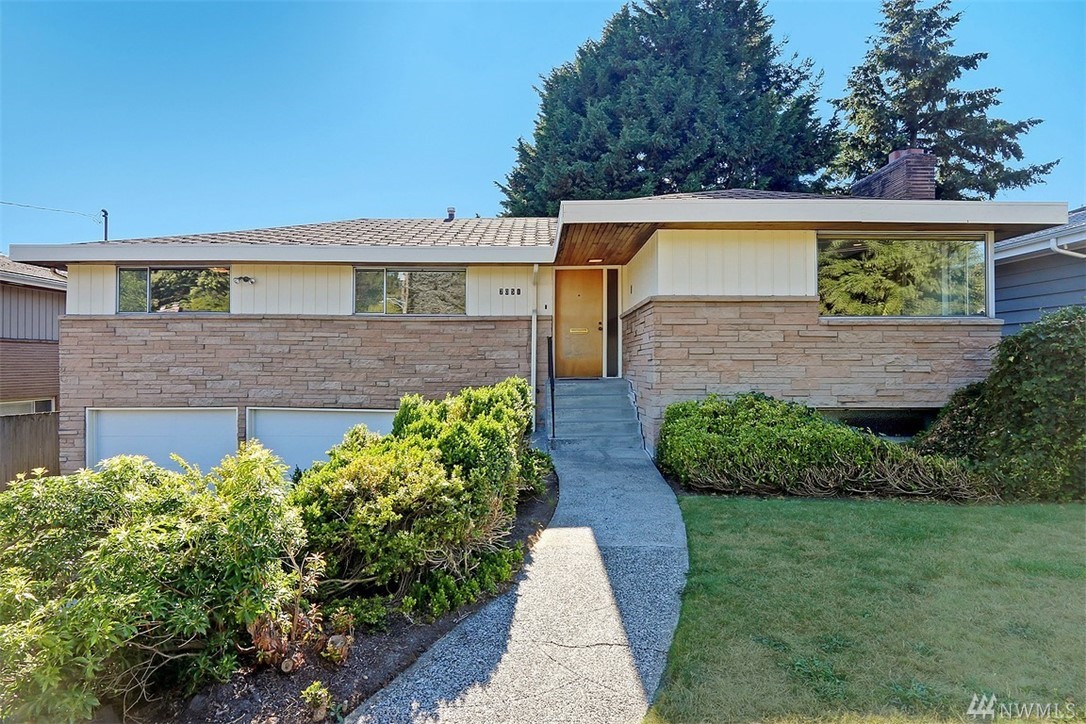 7051 26th Ave NE Seattle WA 98115