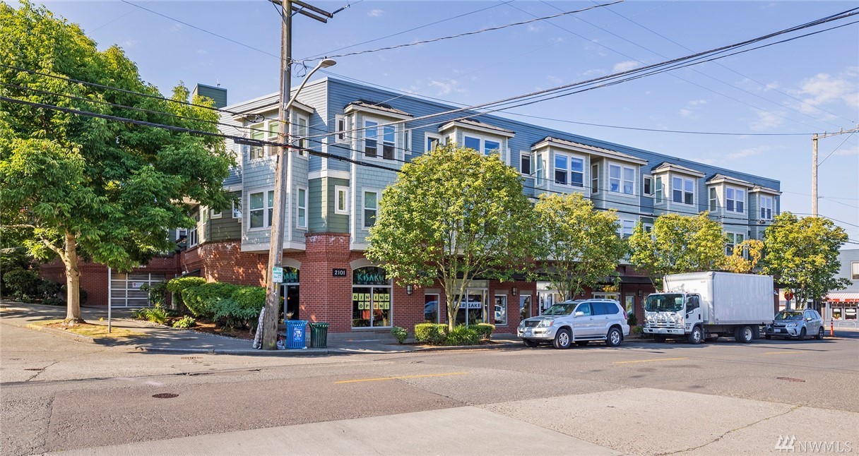 2101 N 55th St Unit 105 Unit 105 Seattle WA 98103