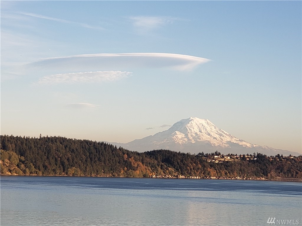 7221 Soundview Dr Unit 201 Unit 201 Gig Harbor WA 98335