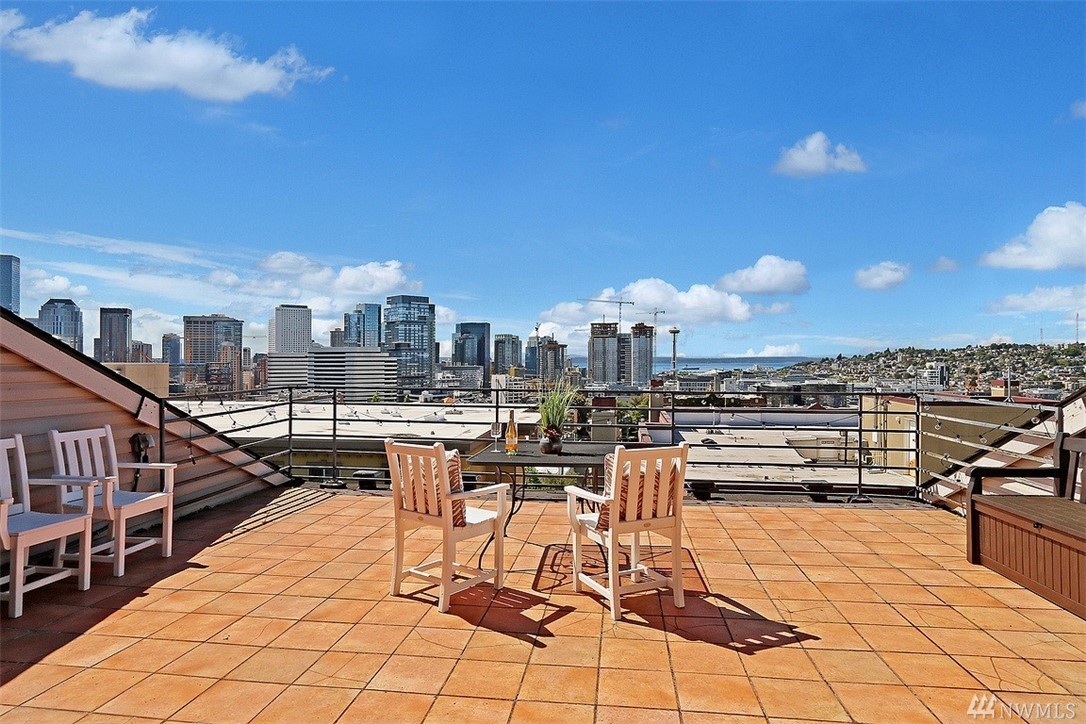 712 E Denny Way Unit 502 Unit 502 Seattle WA 98122