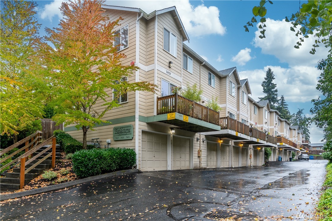 7435 210th St SW Unit 6 Unit 6 Edmonds WA 98026