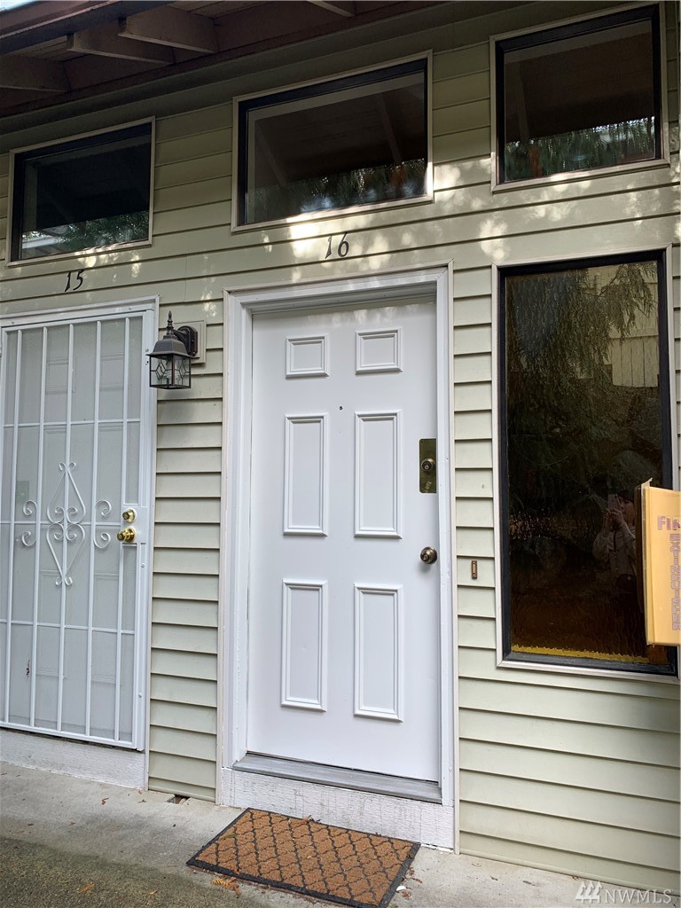 15625 42nd Ave S Unit 16 Unit 16 Tukwila WA 98188