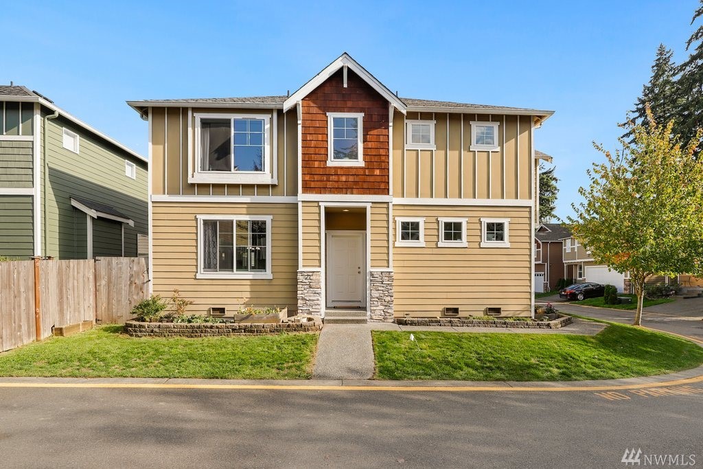 919 141st Ln SW Lynnwood WA 98087