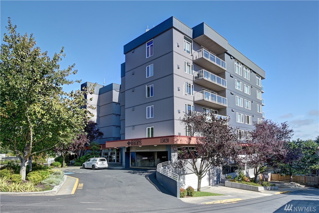 15020 Bothell Wy NE Unit 406 Unit 406 Lake Forest Park WA 98155