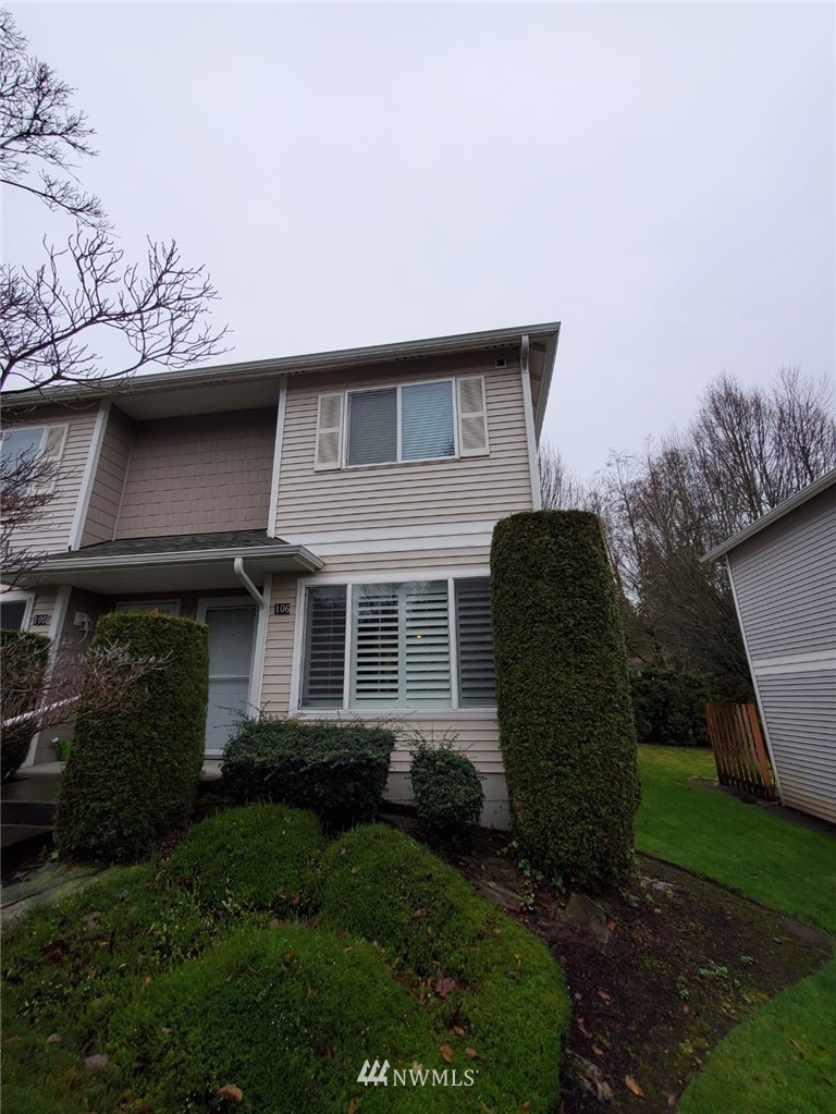 4016 7th St SW Puyallup WA 98373