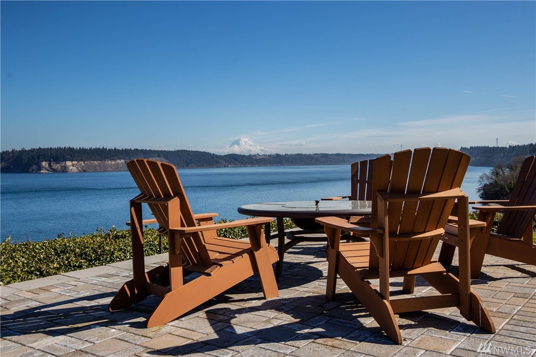 7305 Soundview Dr Unit 102 Unit 102 Gig Harbor WA 98335