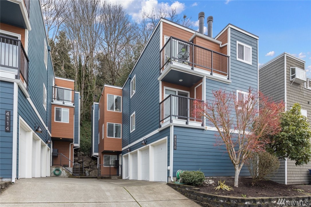 4116 58th Pl SW Unit 4 Unit 4 Seattle WA 98116