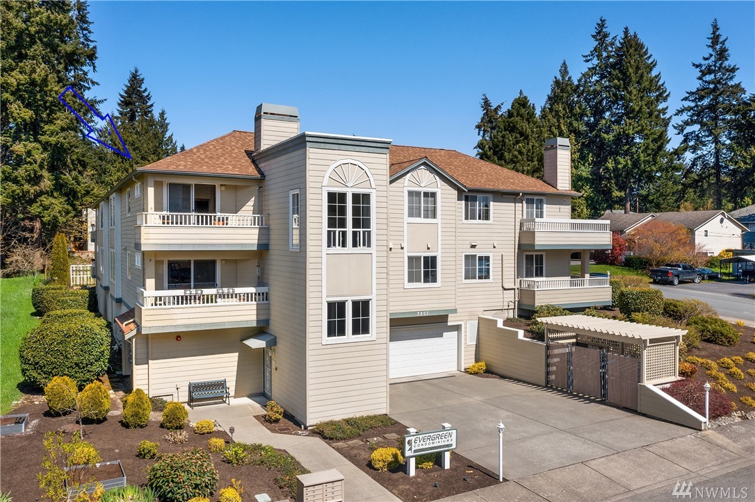 7207 210th St SW Unit 202 Unit 202 Edmonds WA 98026